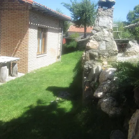 La Ladera Hoyos del Espino